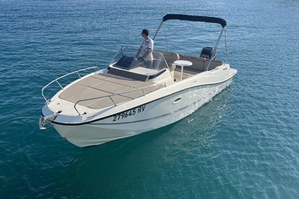 Miete Motorboot Quicksilver Quicksilver 755 Activ Cruiser Rovinj