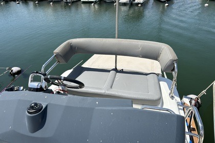 Location Bateau à moteur Beneteau Barracuda 9 Valras-Plage