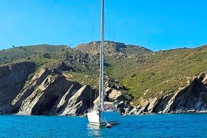 Location Voilier Beneteau Océanis 320 Canet-en-Roussillon