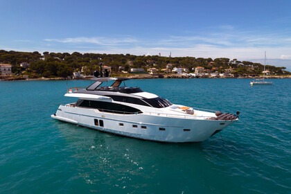 Location Yacht Sanlorenzo 78 Antibes