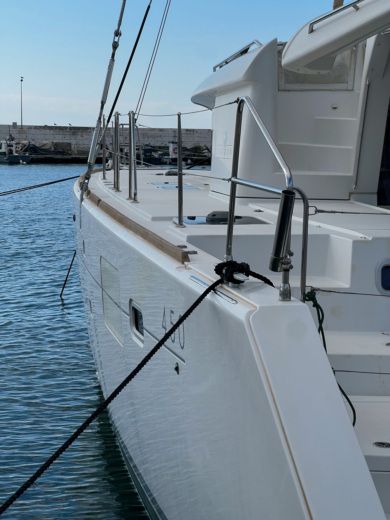 Ibiza Catamaran Lagoon Lagoon 450 F alt tag text