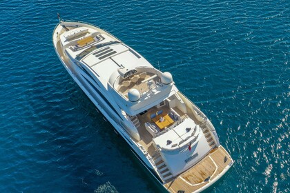 Location Yacht Sunseeker Predator 84 Saint-Tropez