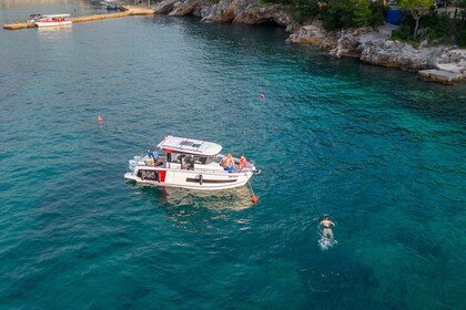 Charter Motorboat Jeanneau Merry fisher 895 Tivat