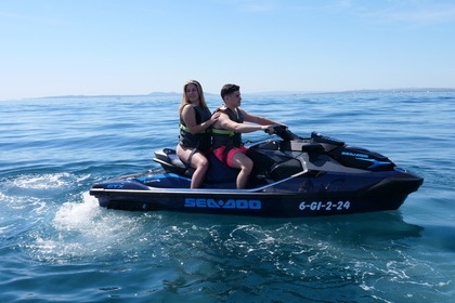 Charter Jet ski Seadoo GTX 170 Roses