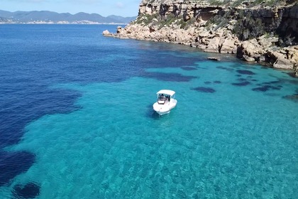 Verhuur RIB Zodiac NZO Santa Eulalia del Río