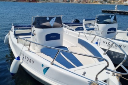 Hire Boat without licence  Blumax 570 Blumax 19 open Marzamemi