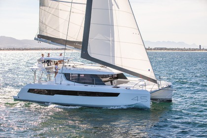 Hire Catamaran Leopard Leopard 45 Toulon