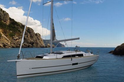 Hire Sailboat Dufour 360 GL Göcek