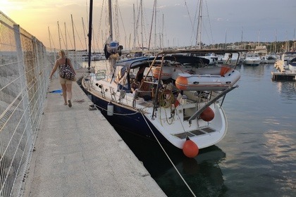 Location Voilier Beneteau Oceanis 423 Saint-Raphaël