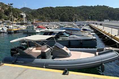 Location Semi-rigide Master 855 Lloret de Mar