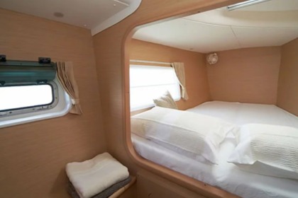 Location Catamaran  Lagoon 380 Le Marin
