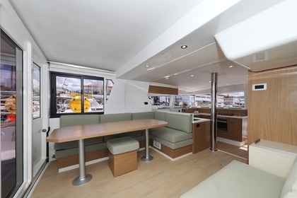 Noleggio Catamarano Catana Group Bali 4.2 - 4 + 1 cab. Zaravecchia