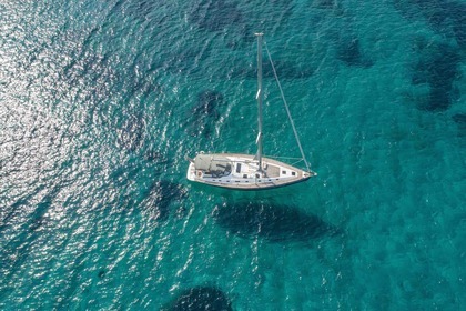 Verhuur Zeilboot Ocean Star 56.1 Lavrio Port