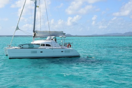 Location Catamaran Lagoon 380 Le Marin