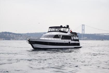 Noleggio Yacht Amazing 24m Motoryat B16 Amazing 24m Motoryat B16 Provincia di Istanbul