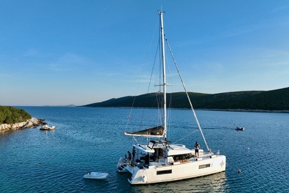 Charter Catamaran  Lagoon 40 Pomer