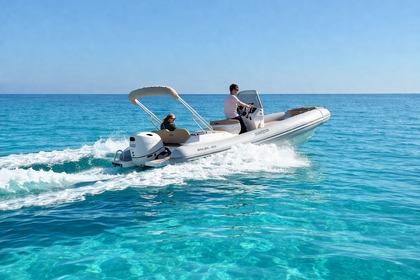 Charter RIB Salpa Soleil 20 Villasimius