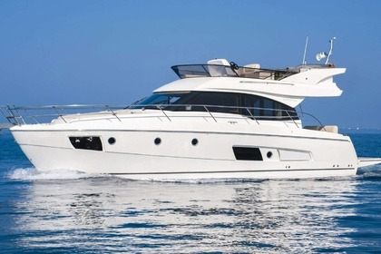 Charter Motorboat Bavaria Virtess 420 Fly Stockholm