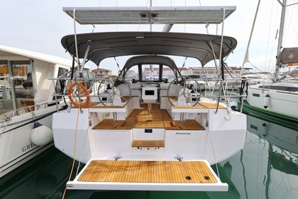 Location Voilier Bavaria Yachtbau Bavaria C38 Pirovac