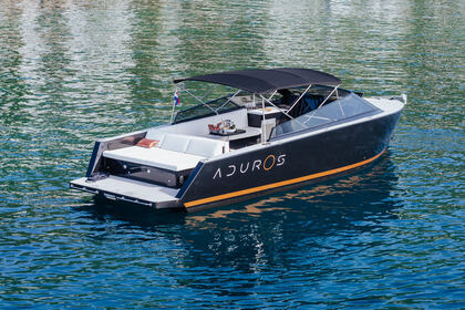 Charter Motorboat C33 luxury speedboat Aduros Opatija