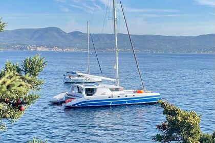 Charter Catamaran CONSTRUCTION AMATEUR Custom Ajaccio