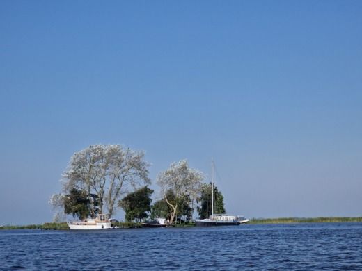 Jirnsum Motorboat Stil 660 alt tag text