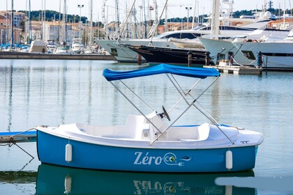 Location Bateau sans permis  Jeanneau Electric blue Le Cap d'Agde