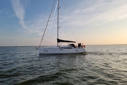 Miete Segelboot Jeanneau Sun Odyssey 389 Makkum