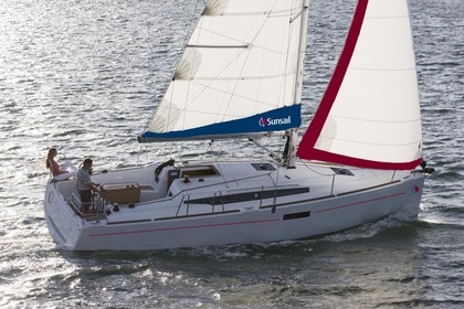 Charter Sailboat Sunsail Sunsail 34 Marina