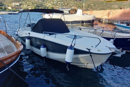 Location Bateau à moteur Quicksilver Activ 755 Sundeck Agay