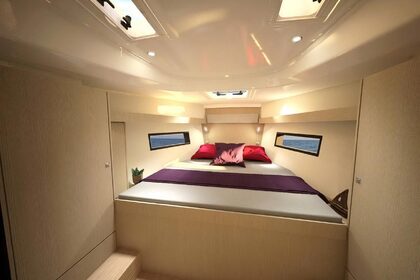 Czarter Jacht żaglowy Bavaria Yachtbau Bavaria C38 Elba