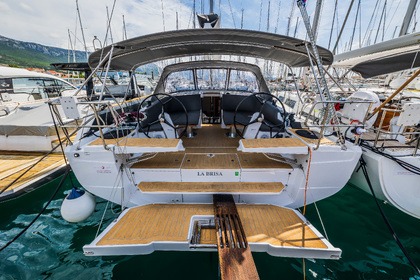 Чартер Парусная яхта Hanse Yachts Hanse 410 Каштел-Гомилиця
