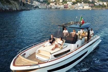 Hire Motorboat Yacht Allure 38 Sport Positano