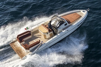 Hire Motorboat Fiart Mare Fiart 33 Seawalker Saint-Tropez