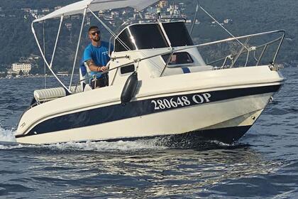 Hire Motorboat Bellingardo Adriana 20 walkaround Opatija