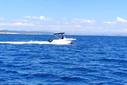 Rental Motorboat Prince 570 Poljica, Marina