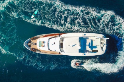 Hyra båt Yacht Mondomarine Navetta 24 Cannes