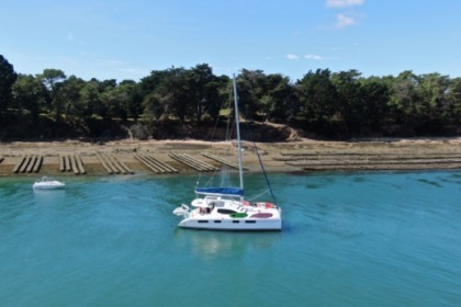 Location Catamaran Robertson and Caine Léopard 46 La Trinité-sur-Mer