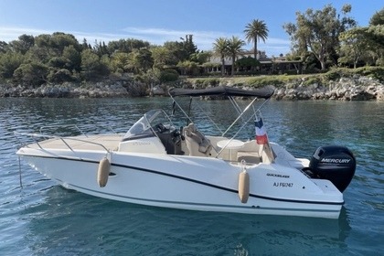 Location Bateau à moteur Quicksilver 675 sundeck Marseille