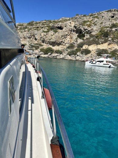 Rhodos Motorboat Azimut Azimut 58 alt tag text