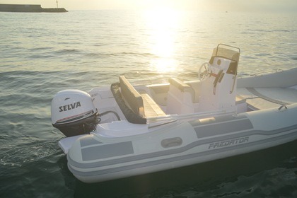 Rental Boat without license  Italboats Predator 570 Ischia