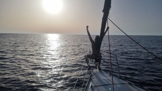 Castelldefels Sailboat Bavaria 33 Cruiser alt tag text