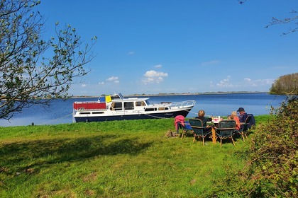 Rental Houseboats Pikmeer 1100 Koudum