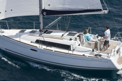 Location Voilier Beneteau Oceanis 31 Arzon