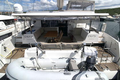 Verhuur Catamaran FOUNTAINE PAJOT LUCIA 40 Krk
