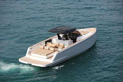 Miete Motorboot PARDO YACHT Pardo 43 Saint-Tropez
