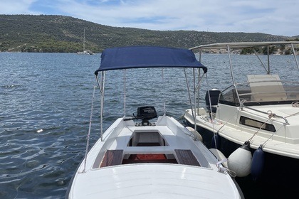 Miete Motorboot Rent a boat Lasta vodice 480 Poljica, Marina