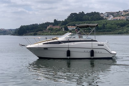 Hire Motorboat Bayliner Ciera 24 Porto