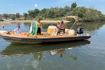 Hyra båt RIB-båt asis asis open 7.2 Grimaud