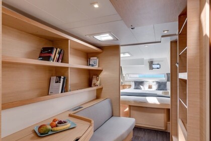 Noleggio Catamarano Lagoon-Bénéteau Lagoon 42 - 4 + 2 cab. Pozzuoli